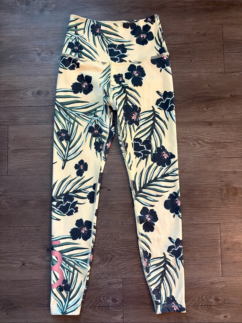 Beyond Yoga Limited Edition Barre3 Olympus Print Leggings